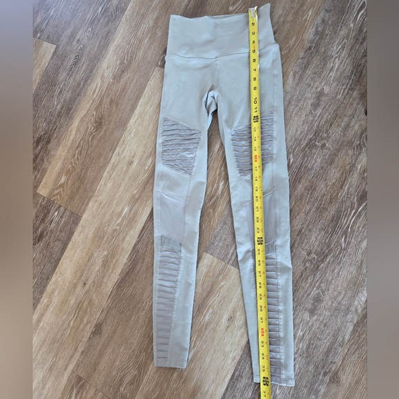 Alo Moto Legging High Waist Breathable Micro Performance Double Knit Fabric Grey - Picture 11 of 14